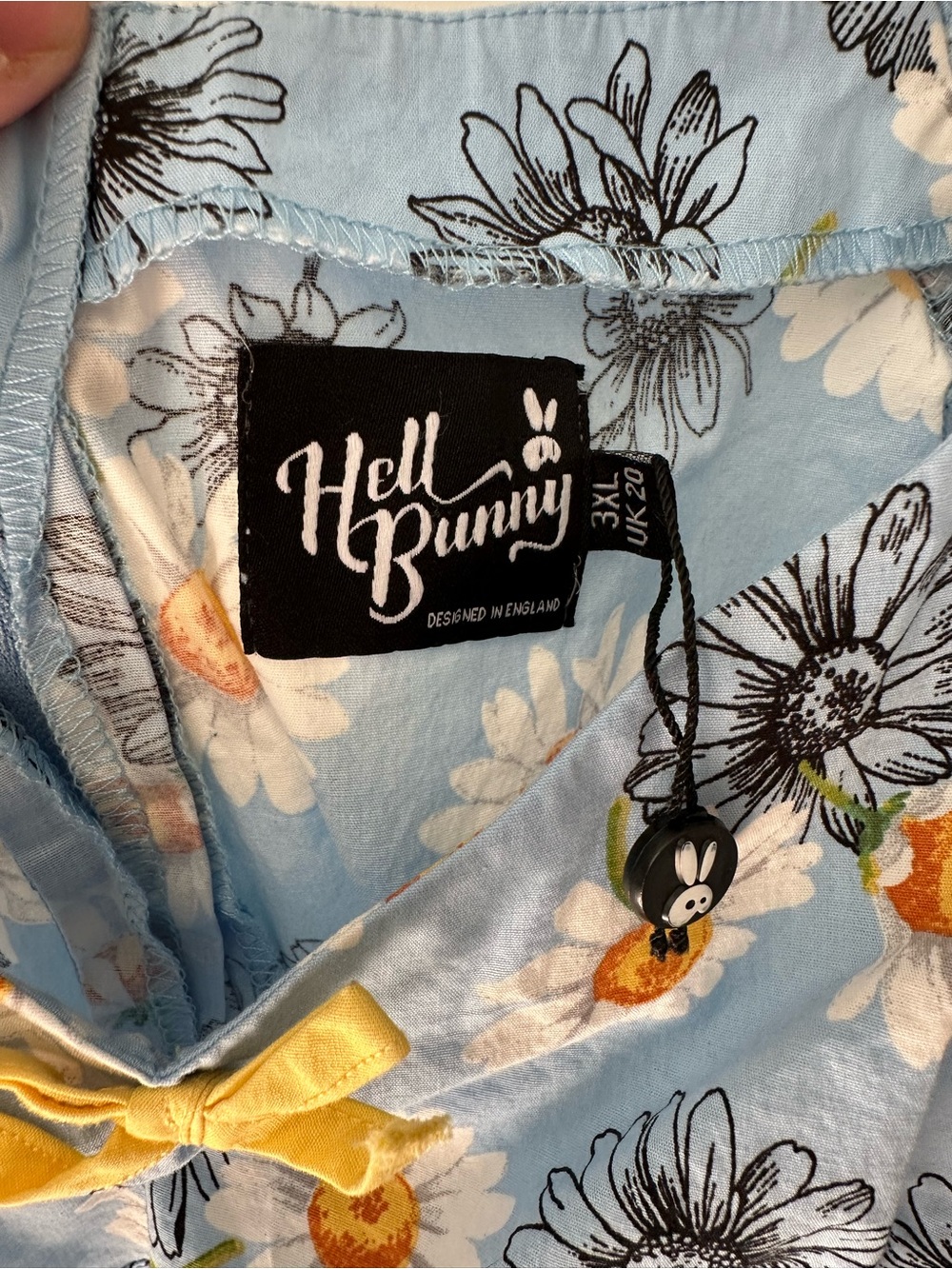 Hell Bunny Light Blue Daisy Print Puff Sleeve Top - Picture 2 of 2